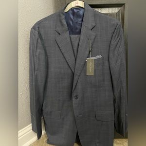 Men’s Daniel Cremieux Suit